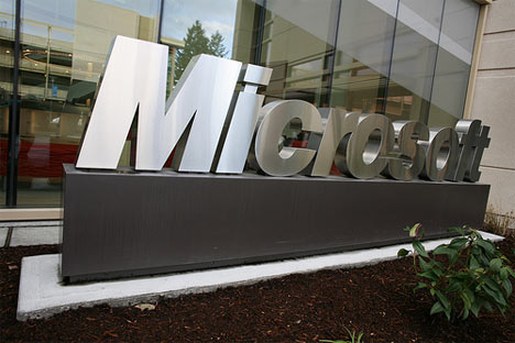 Microsoft bị hacker tấn công, Vì đâu?